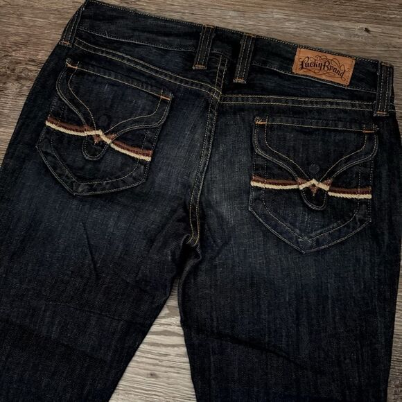 Lucky Brand Dark Blue Lola Boot Cut Jeans Size 4/27 - Picture 6 of 9